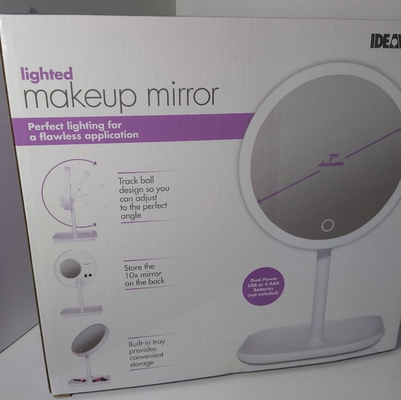 Lighted makeup mirror - Picture 5 of 9